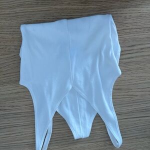 Forever 21 White Ribbed Scoop Bodysuit